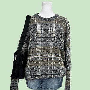 vintage 90s plaid sweater with a slim fit